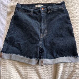 Madewell size 27 cutoff denim shorts. Dark indigo wash.